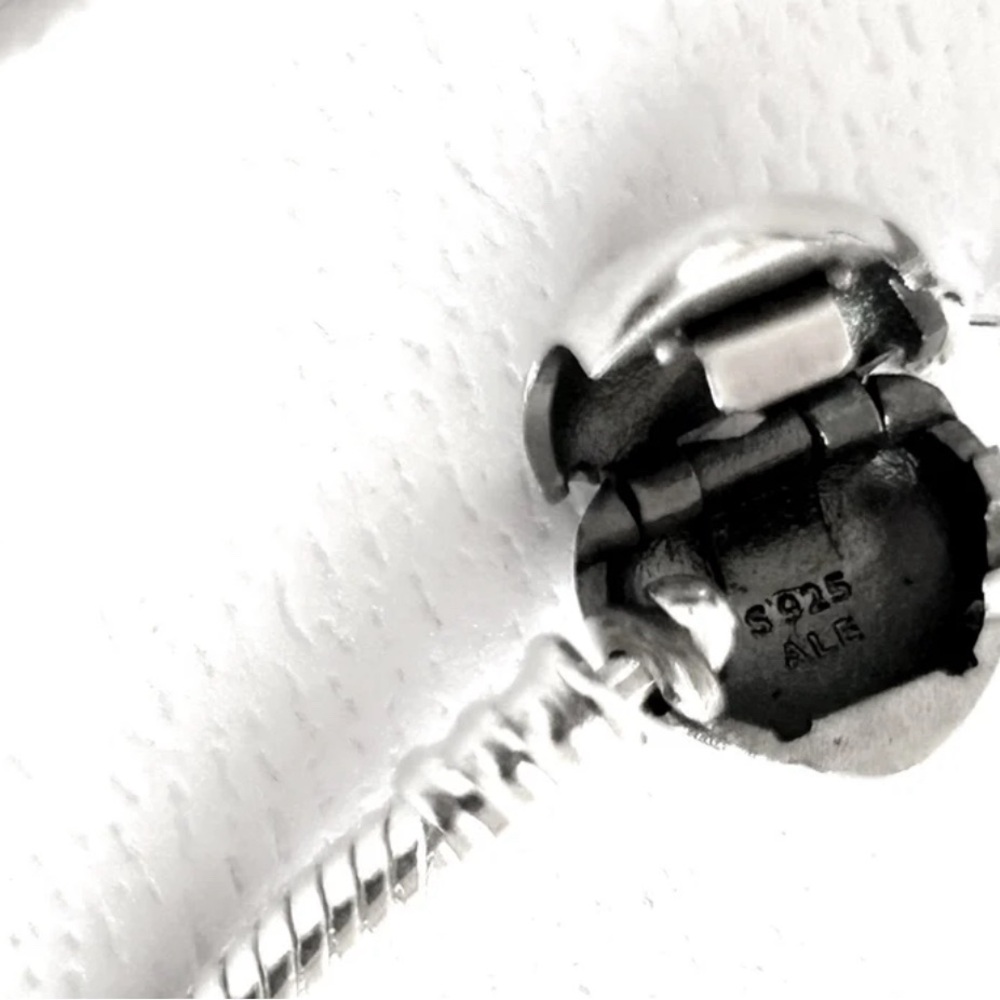 PANDORA Moments Heart Clasp Snake Chain Bracelet(19cm/7.5”|fits wrist size 6.7”) - Picture 4 of 7